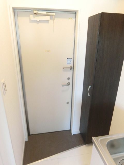 玄関　シューズボックス付玄関