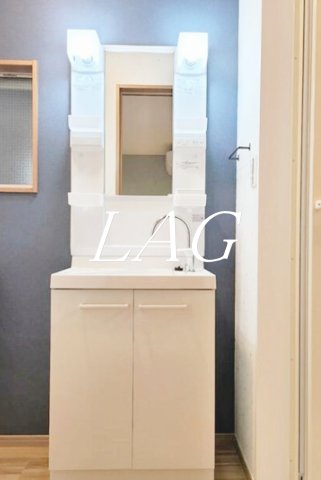 洗面設備　洗面台です。