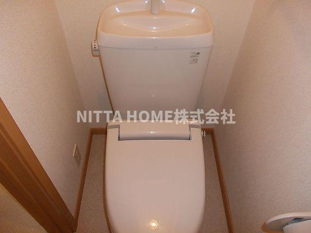 トイレ　暖房便座のトイレです＊