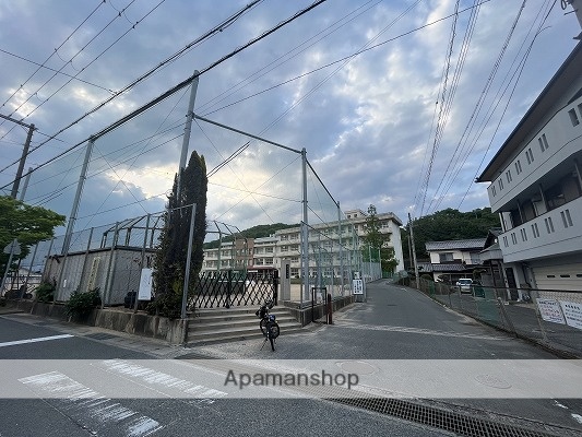 小学校　太子町立小学校太田小学校（小学校）まで864m