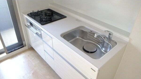 キッチン　初期費用分割可★ご希望の場所まで無料送迎サービス付♪