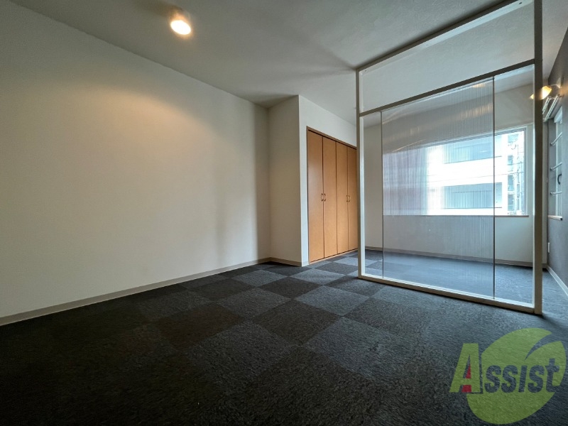 居室・リビング　広くてキレイなお部屋が広がっていて、充実した生活が送れそう。