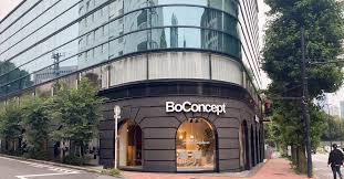 ホームセンター　BoConcept　Aoyama（ホームセンター）まで193m