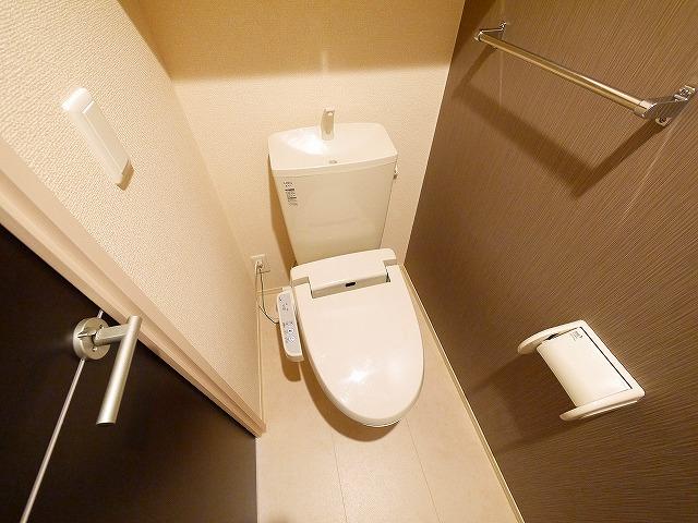 トイレ　コンパクトで使いやすいトイレです