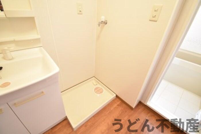 洗面設備　うどん県のお部屋探しはうどん不動産へ うどんちゃんとLINE