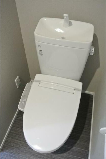 トイレ　シャワートイレ
