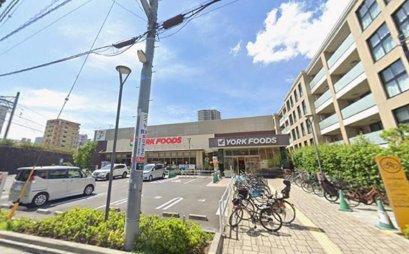 スーパー　ヨークフーズ 三ノ輪店（スーパー）まで300m