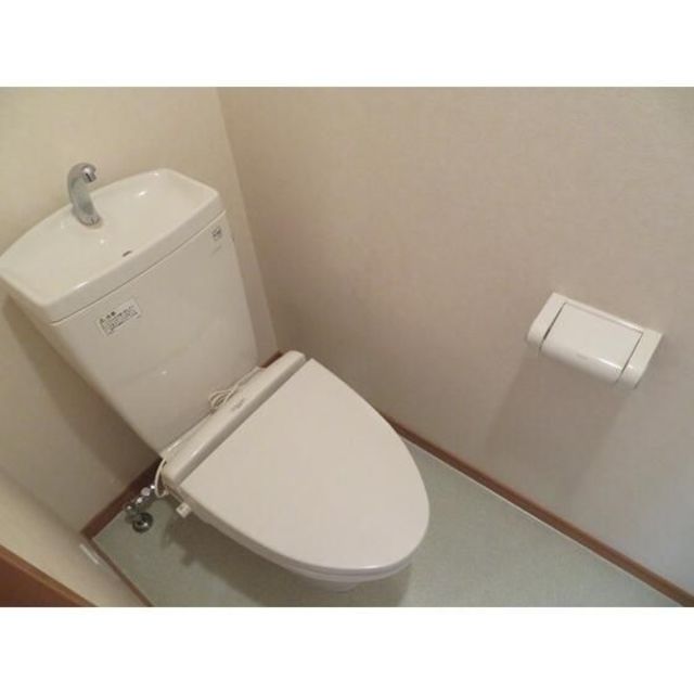 トイレ　※別部屋参考写真
