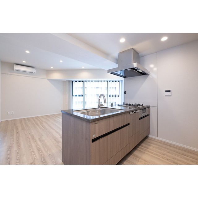 キッチン　※写真は同タイプ住戸です。