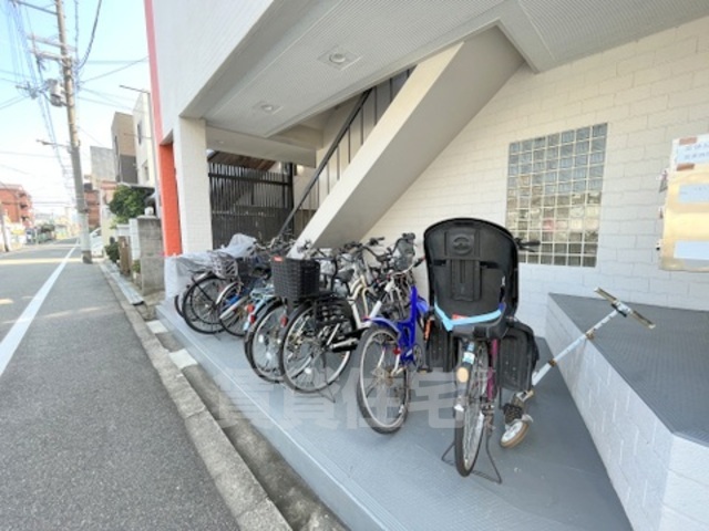 駐車場　駐輪場