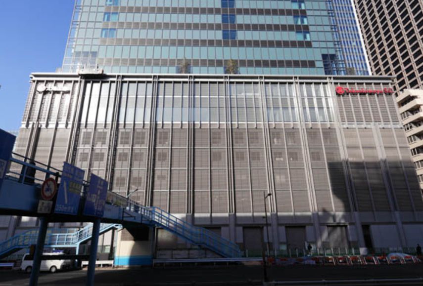 ショッピングセンター　日本橋高島屋S．C．東館（ショッピングセンター）まで561m