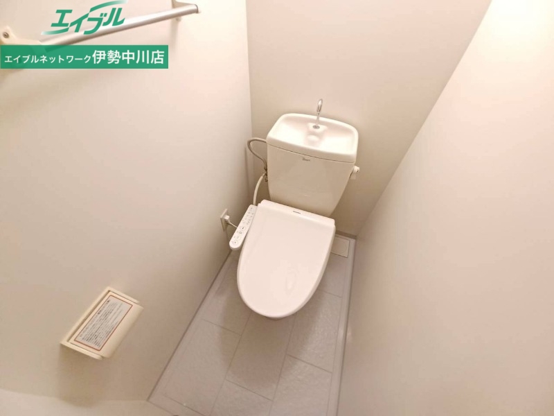 トイレ　別部屋画像参考