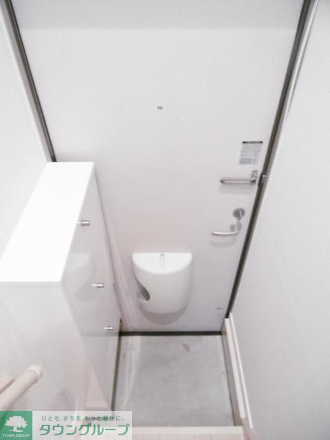 玄関　お部屋探しは株式会社　タウンハウジング　までお気軽にお問合…