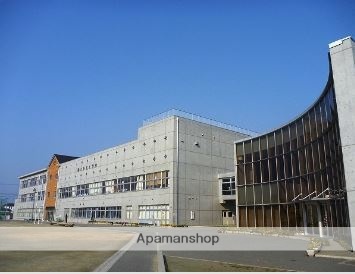 小学校　伊奈町立小針北小学校（小学校）まで379m