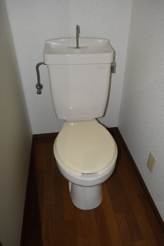 トイレ　別部屋参考