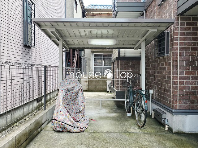 その他共有部分　駐輪場完備
