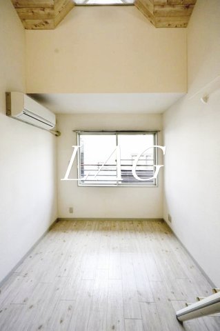 居室・リビング　洋室のお部屋です。