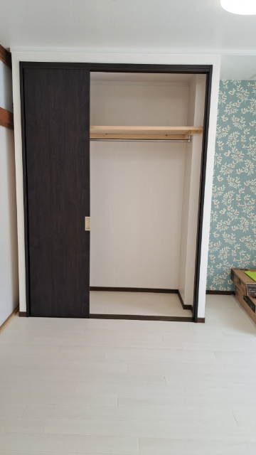 収納　クローゼット