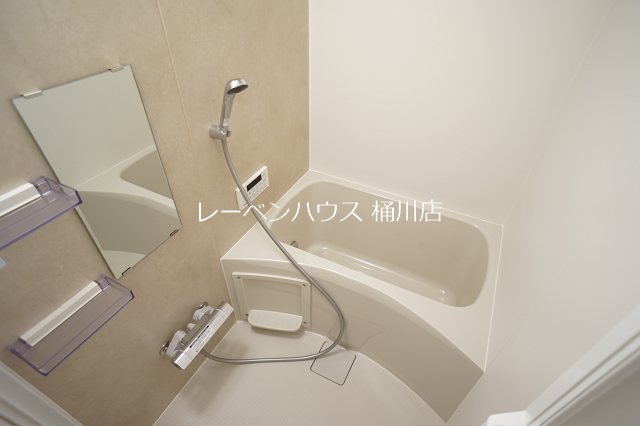 バス・シャワールーム　レーベンハウス桶川店へ　048-787-5511