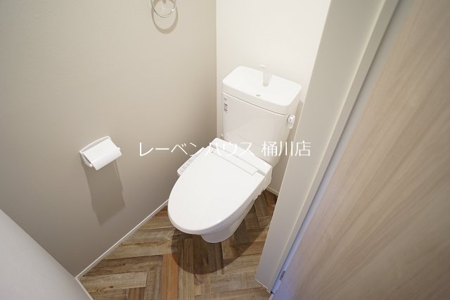トイレ　レーベンハウス桶川店へ　048-787-5511