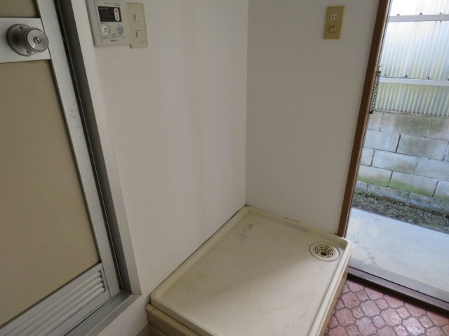 その他　洗濯機置場
