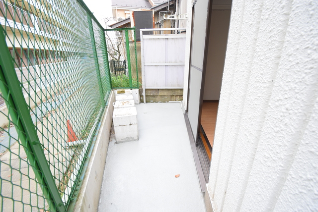 バルコニー　別部屋参考写真、現況優先になります。