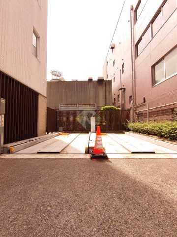 駐車場　プライムアーバン麻布霞町