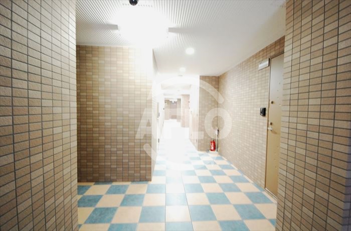 ロビー　みおつくし東なんば　開放的なロビー