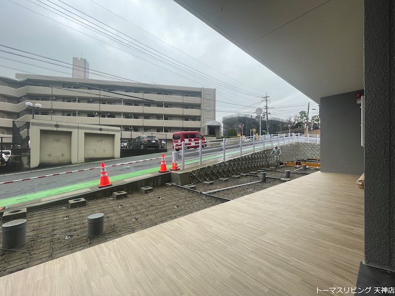 バルコニー　※別号室の参考写真です。