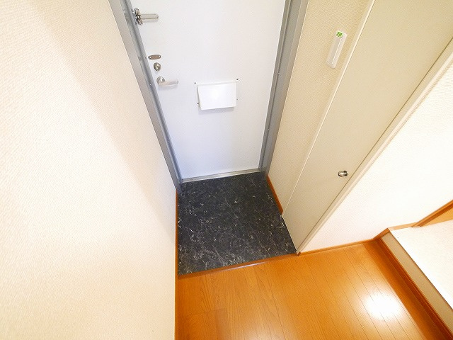 玄関　収納もある玄関です