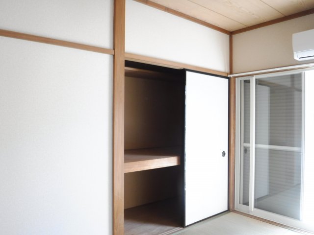 収納　他のお部屋の参考写真となります。
