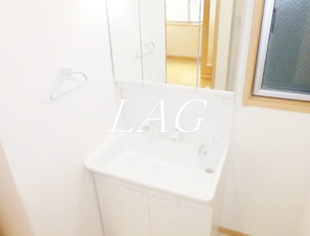洗面設備　洗面台です。