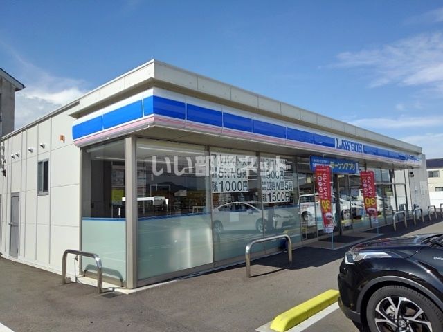 コンビニ　ローソン 丸亀川西町北店（コンビニ）まで471m