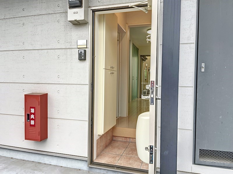 玄関