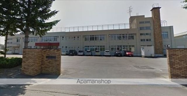 小学校　御影小学校（小学校）まで299m