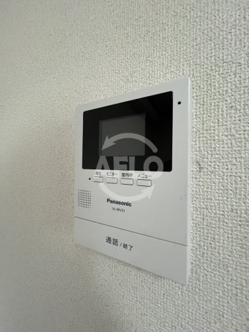 セキュリティ　グリーンヒル江坂　モニター付きインターホン