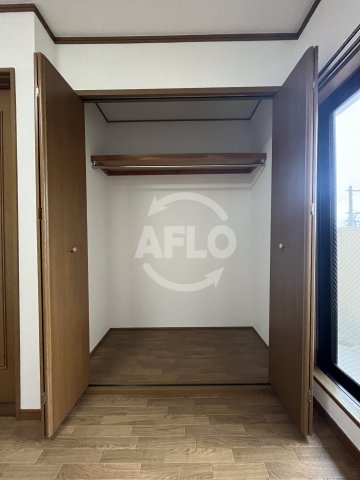 収納　グリーンヒル江坂 　クローゼット