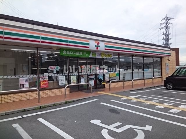 コンビニ　セブンイレブン 奈良三室病院前店（コンビニ）まで3591m