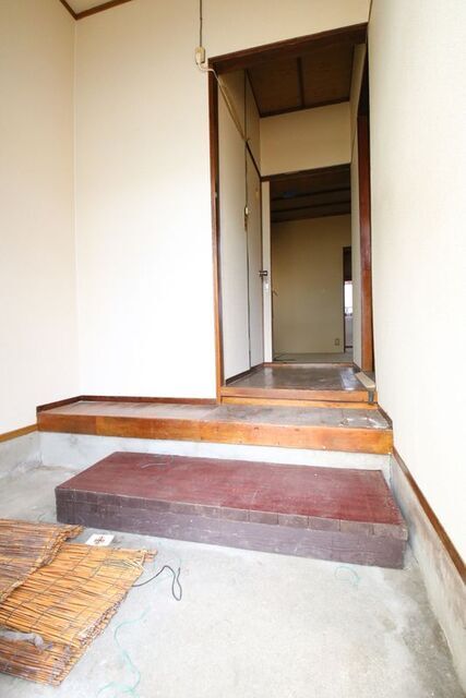 玄関　別室の参考写真です。※現況優先