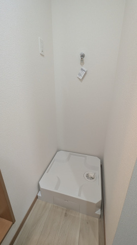 その他部屋・スペース　室内洗濯機置き場　※他部屋参考写真