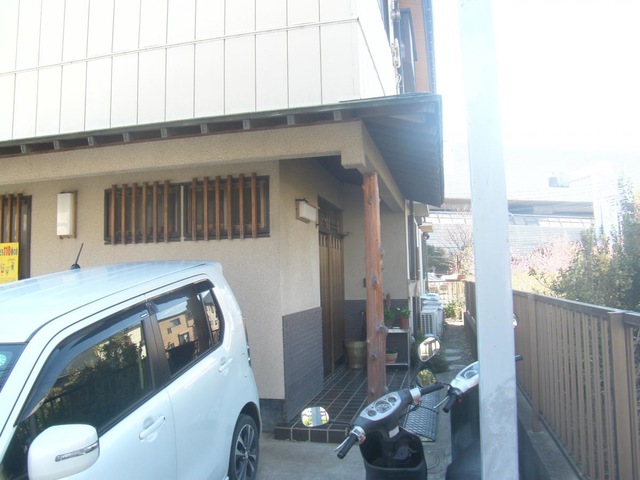 飲食店　日の出鮨（飲食店）まで520m