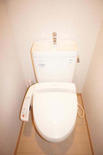 トイレ　コンパクトで使いやすいトイレです