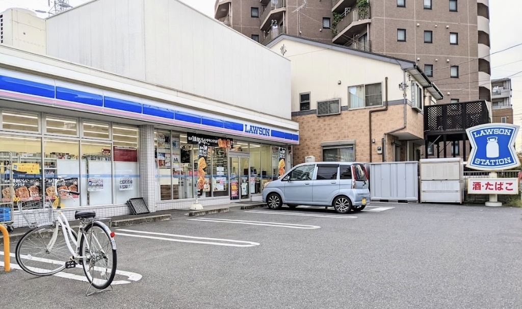 コンビニ　ローソン 綾瀬中央通り店（コンビニ）まで127m