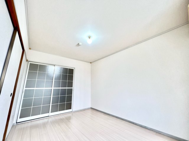 居室・リビング　※別部屋参考写真