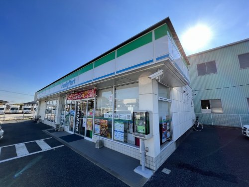 コンビニ　ファミリーマート 千葉愛生町店（コンビニ）まで618m