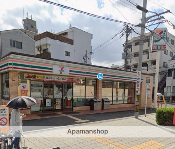 コンビニ　セブンイレブン（コンビニ）まで162m