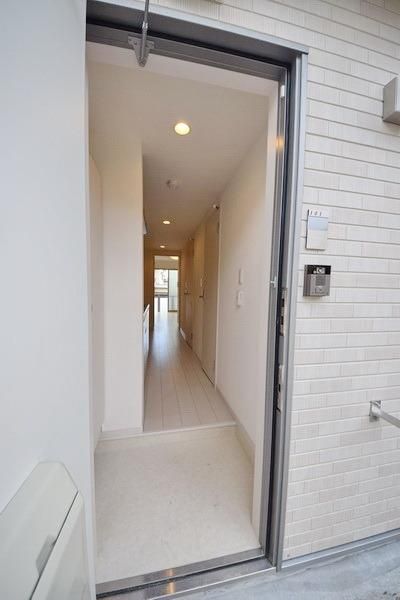 玄関　★ここがお部屋の入口です★
