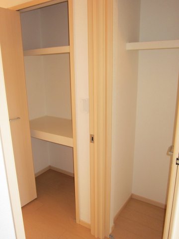 収納　こまごまとしたものを収納できそうですね