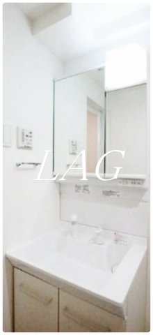 洗面設備　独立洗面台です。