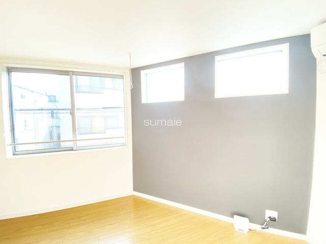 その他部屋・スペース　2面採光の明るいお部屋です♪♪